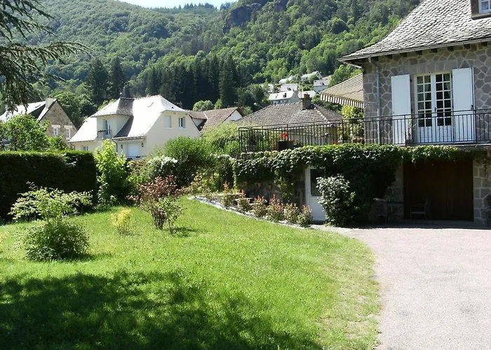 Daire Vic Vic-sur-Cère