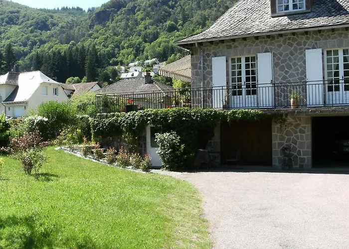 Daire Vic Vic-sur-Cère