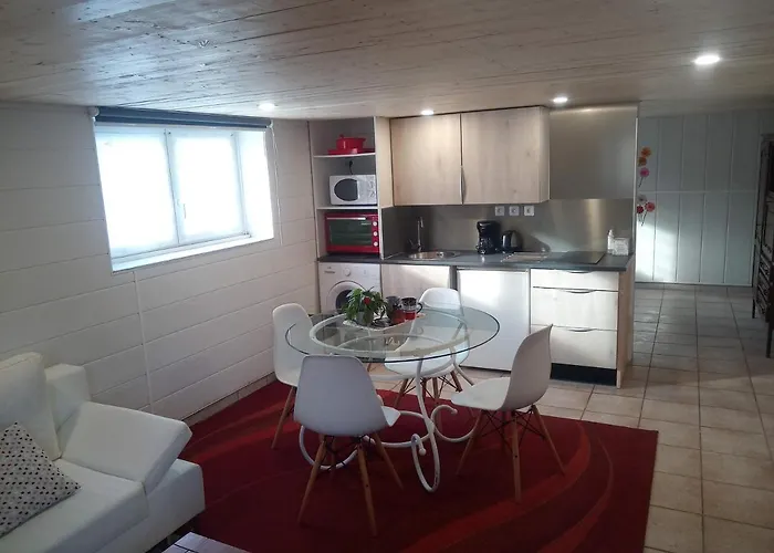 Apartament Vic Vic-sur-Cère